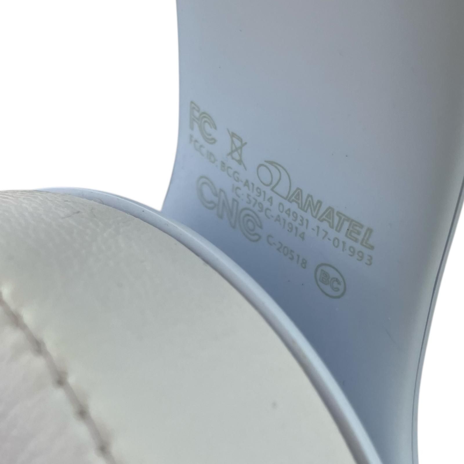 ワイヤレスヘッドホン Studio