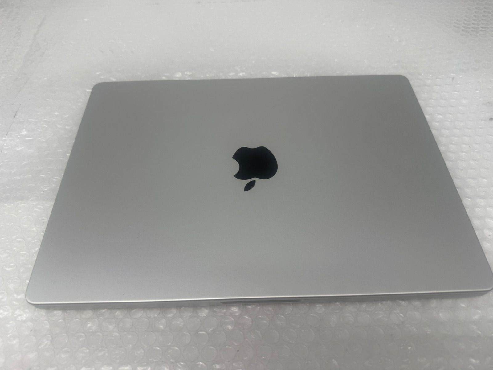 MacBook Pro 14inch mac OS 2025X1964 14インチPro Webカメラ TypeC 無線 BT カメラ M1 Pro 10コアCPU|14コアGPU 32GB RAM 1TB SSD シルバー 英語キーボード -とても良い VETTDRUCK_DE