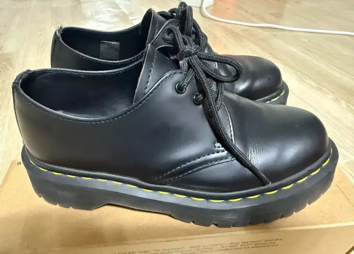 DR. MARTENS ドクターマーチン 1461 スムース ベックス 230