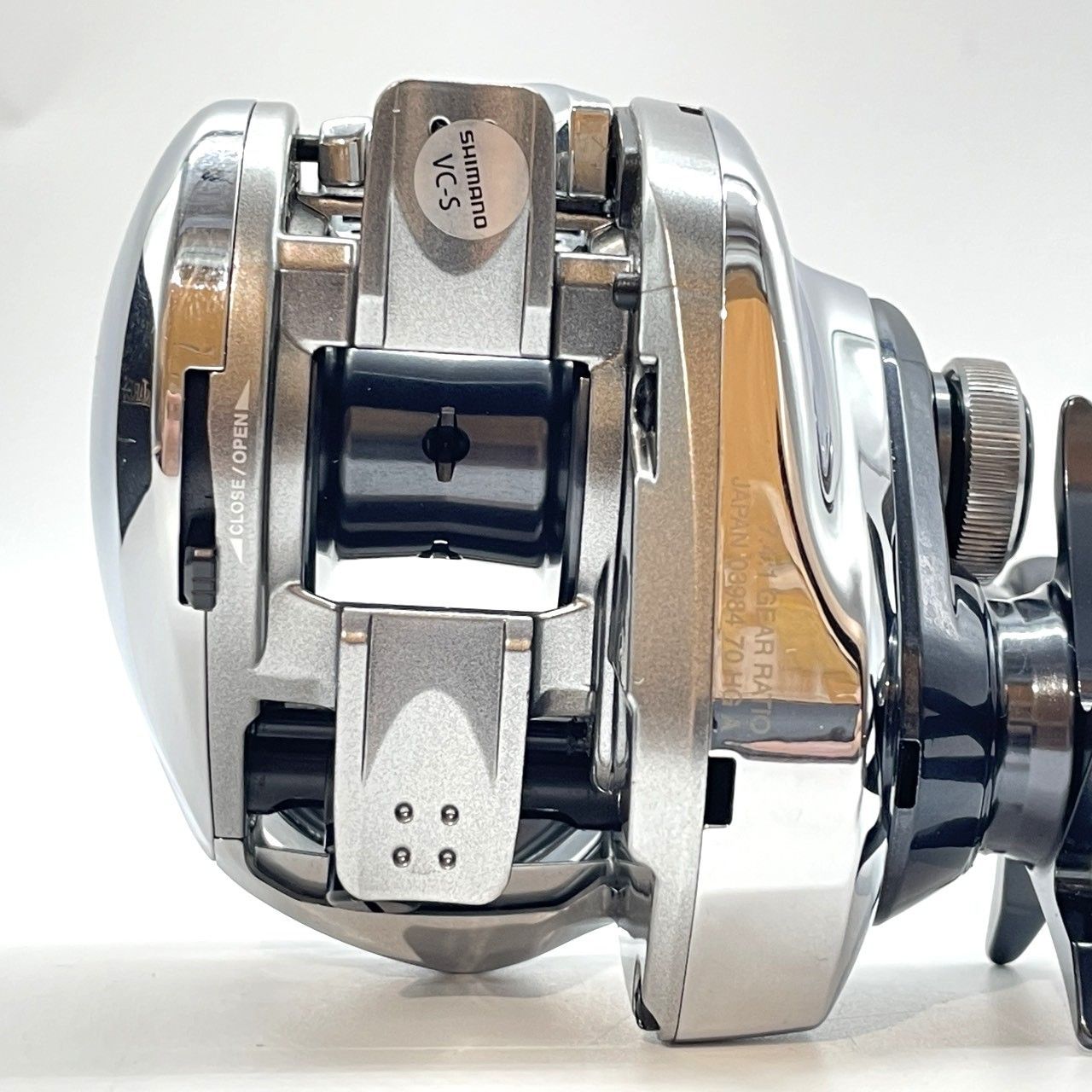 ☆SHIMANO シマノ 19 ANTARES HG 03984 ベイトリール 右ハンドル 中古