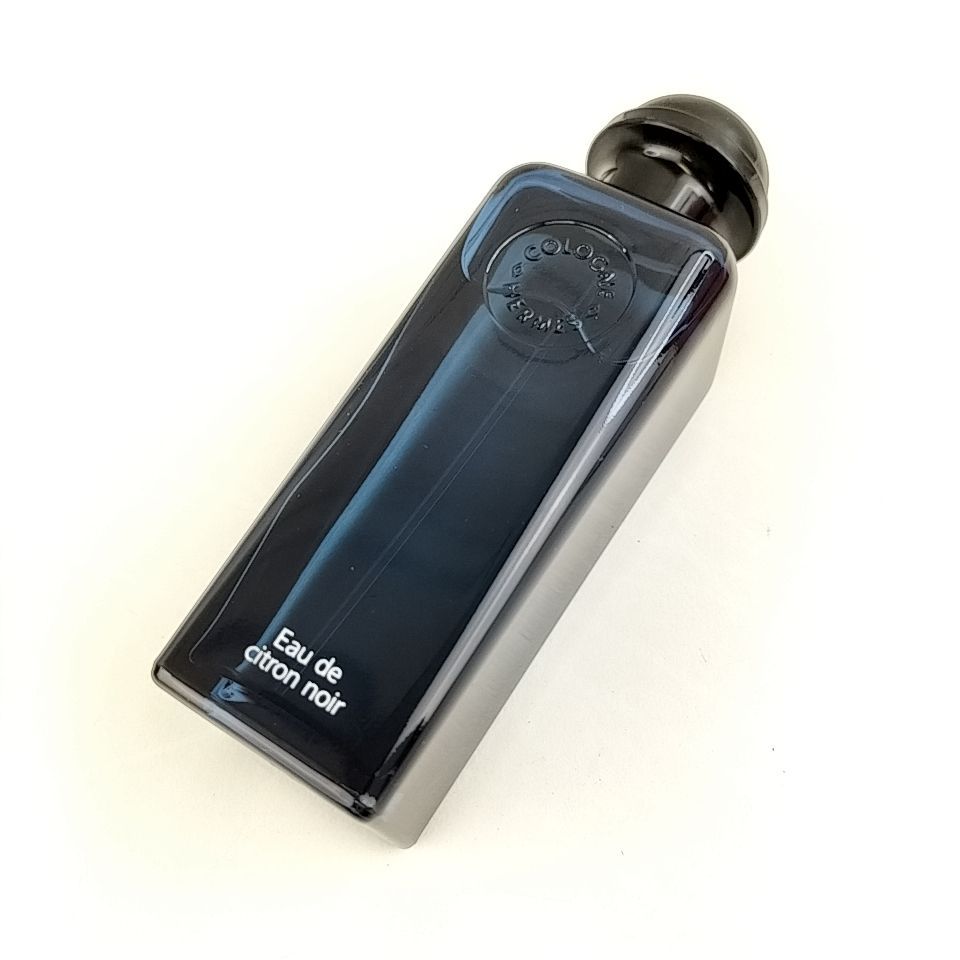 未開封 HERMES エルメス Eau de citron noir 100ml 香水 未開封 HERMES エルメス Eau de citron noir 100ml