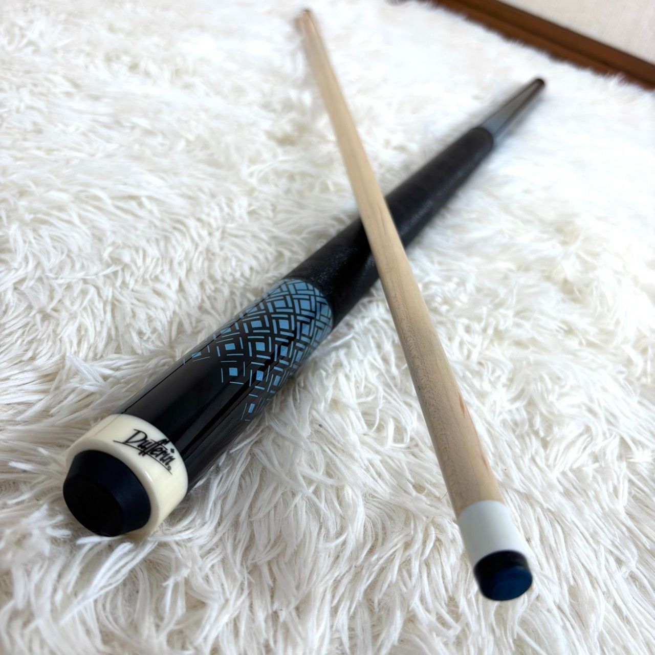 ダファリン　キュー　ビリヤード 美品】 ビリヤード キュー Dufferin ダファリン ブルー 19oz 147cm