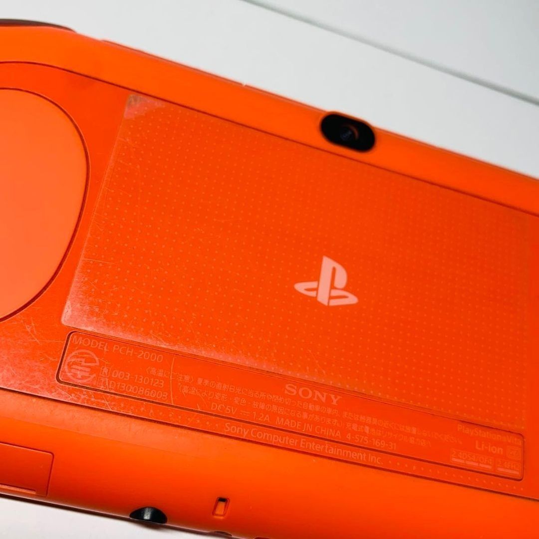  447 PS Vita Wi-Fiモデル ネオンオレンジ 本体 PS Vita(ヴィータ)