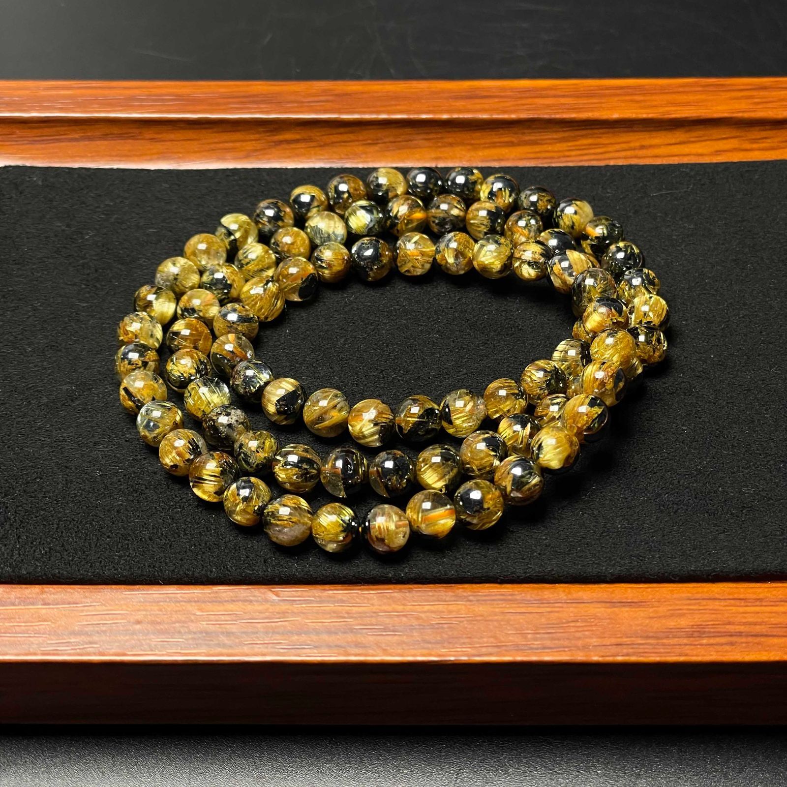 EU製 太陽花タイチンルチル 黄金針水晶 金運 開運 ゴールド 3本巻きブレス パワーストーン プレゼント 6.3-6.9mm ZB9589