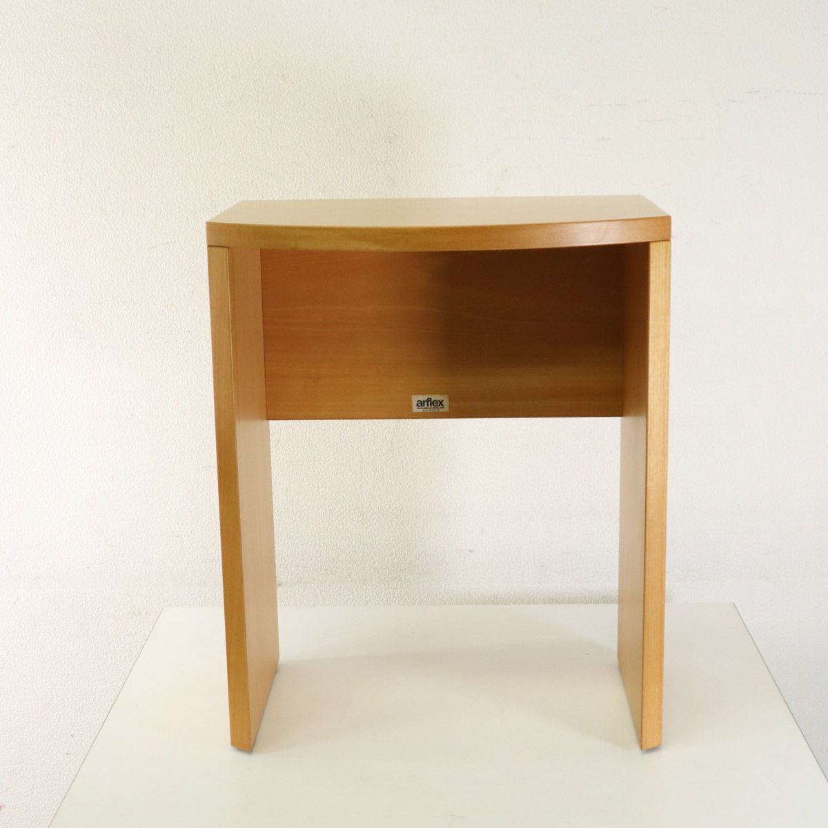 arflex アルフレックス PORTO ポルト 人気 ベッドサイドテーブル ネストテーブル 木製 川崎文男 イタリアンモダン シンプル 家具 293h20 MARWIL-DEMENAGEMENTS_CH