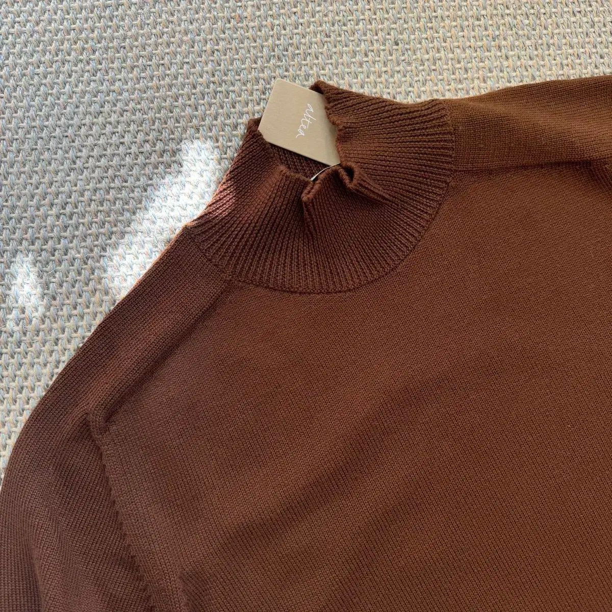 Altea アルテア イタリア製 バージンウール 立体織 ショートタートルネック ニット セーター