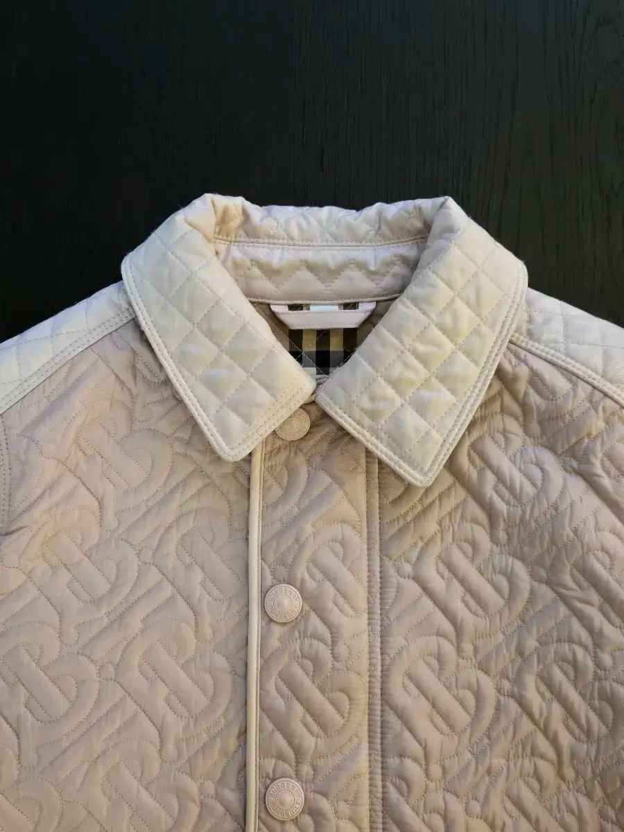 バーバリーキッズ モノグラム キルティングジャケット 10 Y