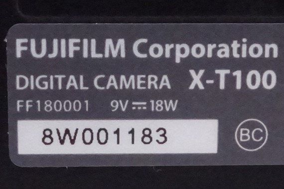  富士フイルム ミラーレス一眼 X T 100 ダークシルバー DS D 10089 A ミラーレス一眼 デジタルカメラ