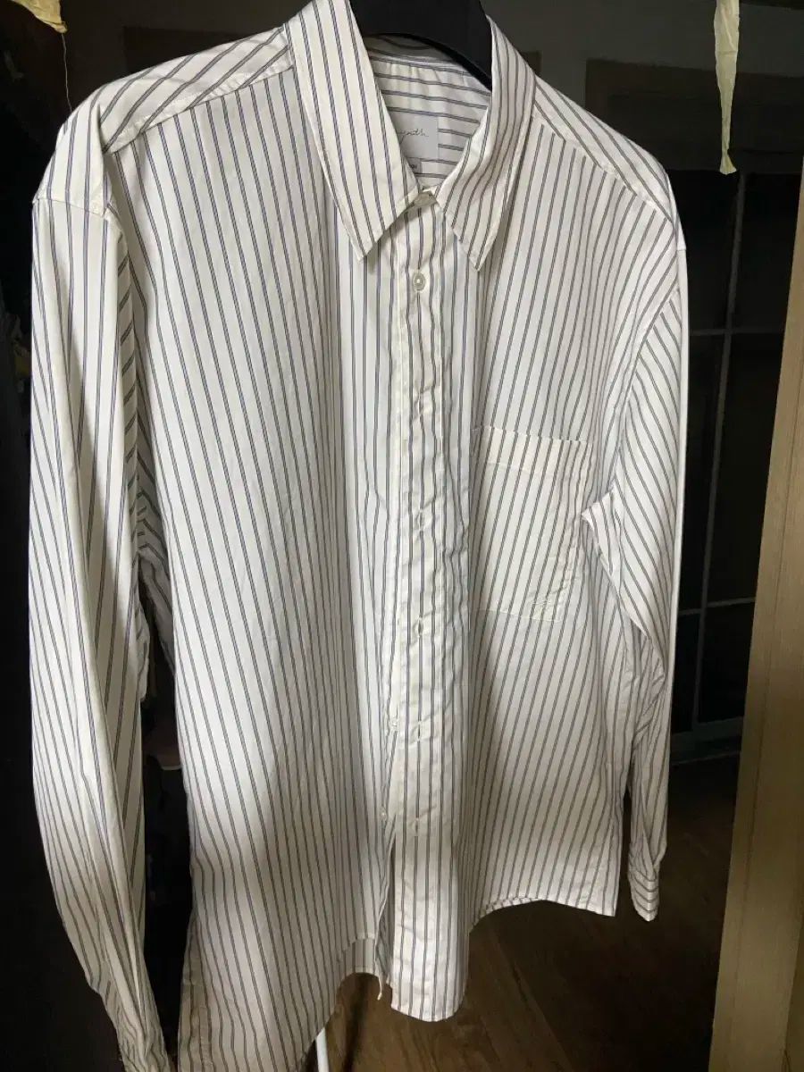 ストライプ シャツ