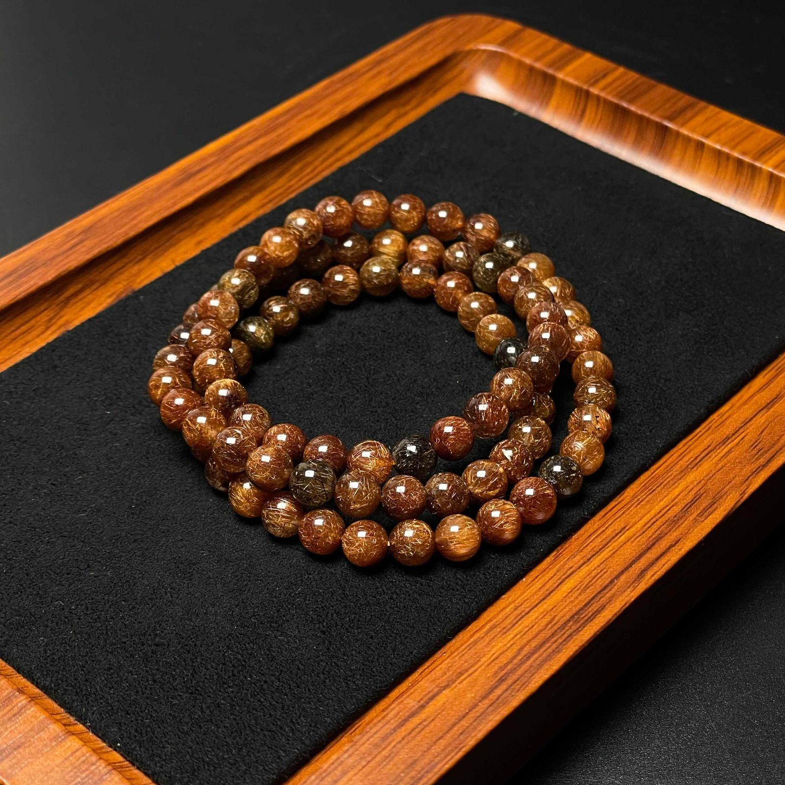 絶賛 EU製 レッド銅髪ルチルクォーツ 3本巻きブレス パワーストーン 天然石 金運 お守り プレゼント 6.2-6.6mm ZB9605