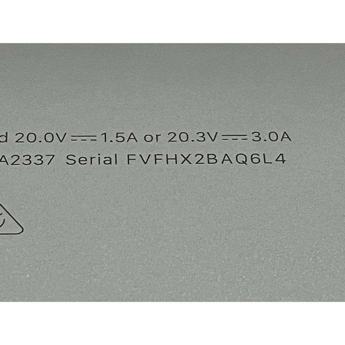 Apple MacBook Air M1 2020 ノートパソコン 8GB SSD 256GB Sonoma ジャンク M10212771 VETTDRUCK_DE