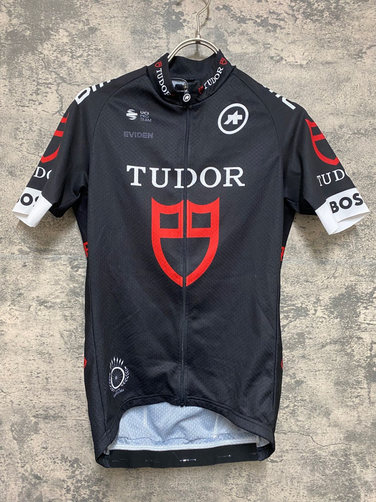 JM998 アソス assos TUDOR PRO オンライン TEAM REPLICA JERSEY 半袖