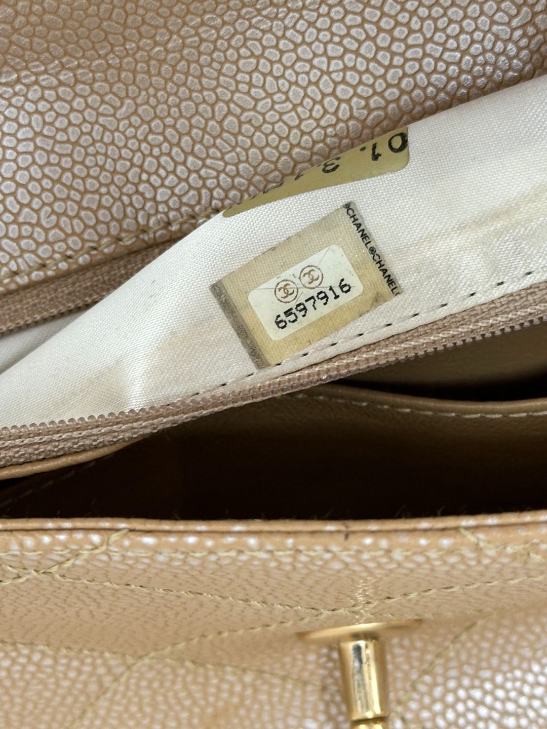 チェーンショルダーバッグ