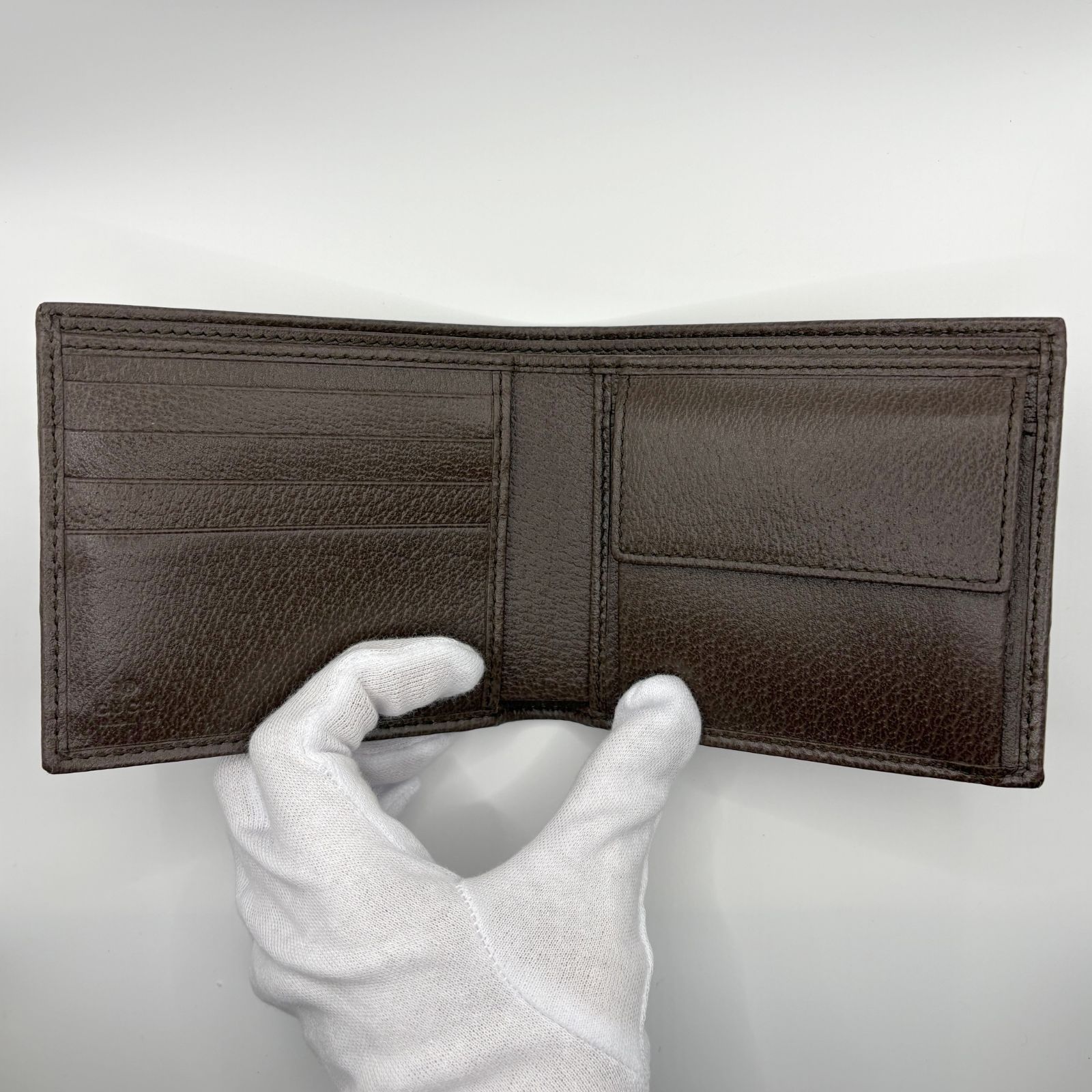 GUCCI メンズ二つ折り財布