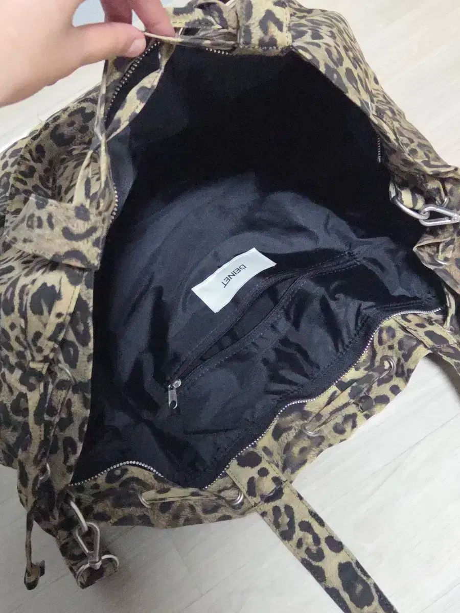 ダイニット ヒョウ柄 レオパード クロスバック BIG DECORATOM_COM_BR