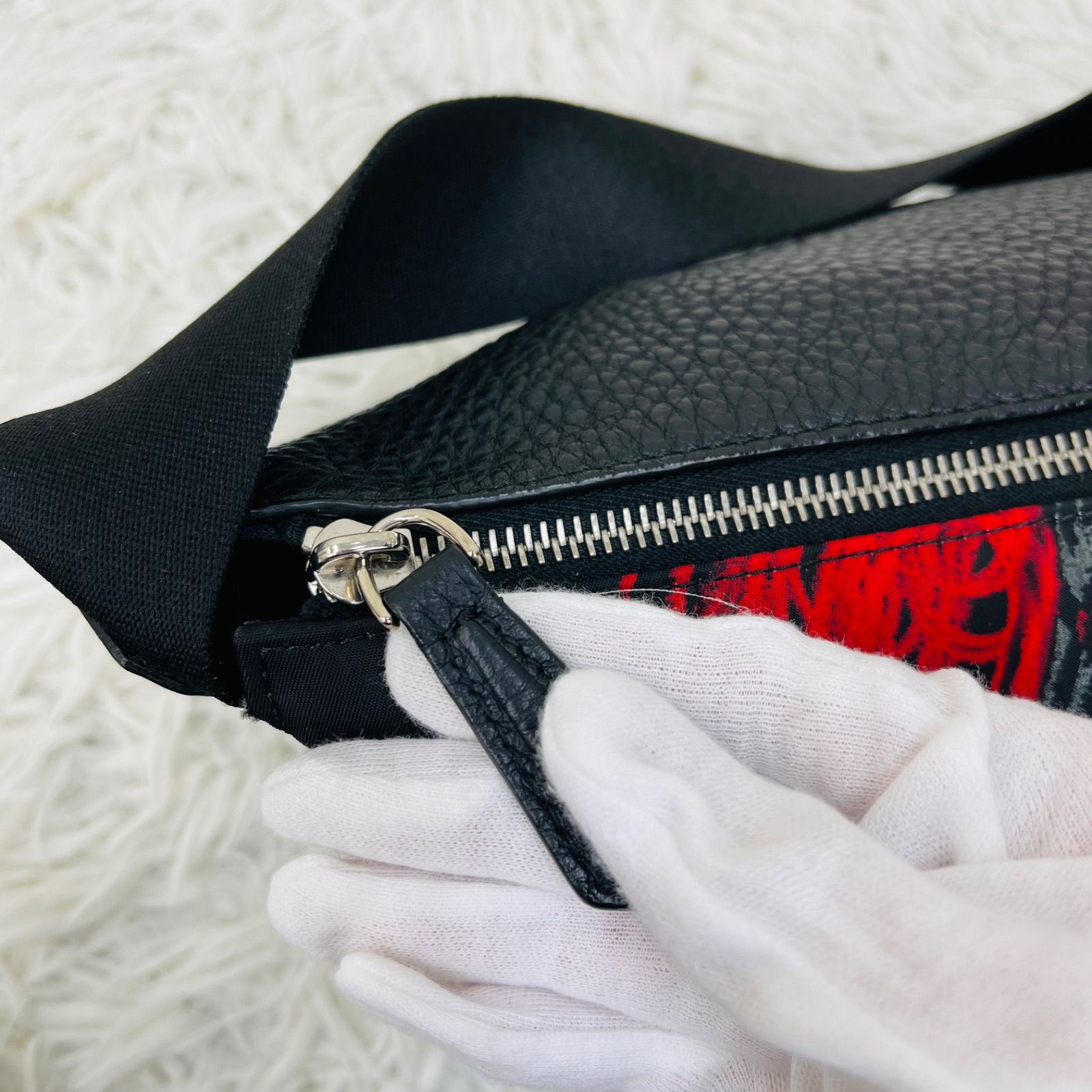 Fendi ロゴプリント バッグ FENDI（フェンディ） クラッチバッグ 7N0126 AJJ8 メンズ セカンド