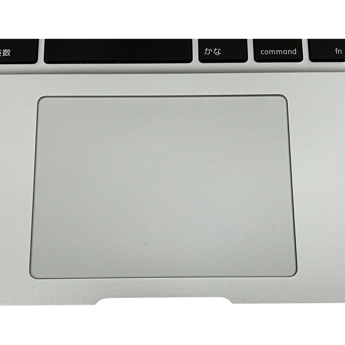 海外ファッション通販。 Apple MacBook Air Early 2015 13.3インチ ノート PC i5-5250U 1.6GHz 8GB SSD 256GB 357回 Catalina ジャンク T10535556