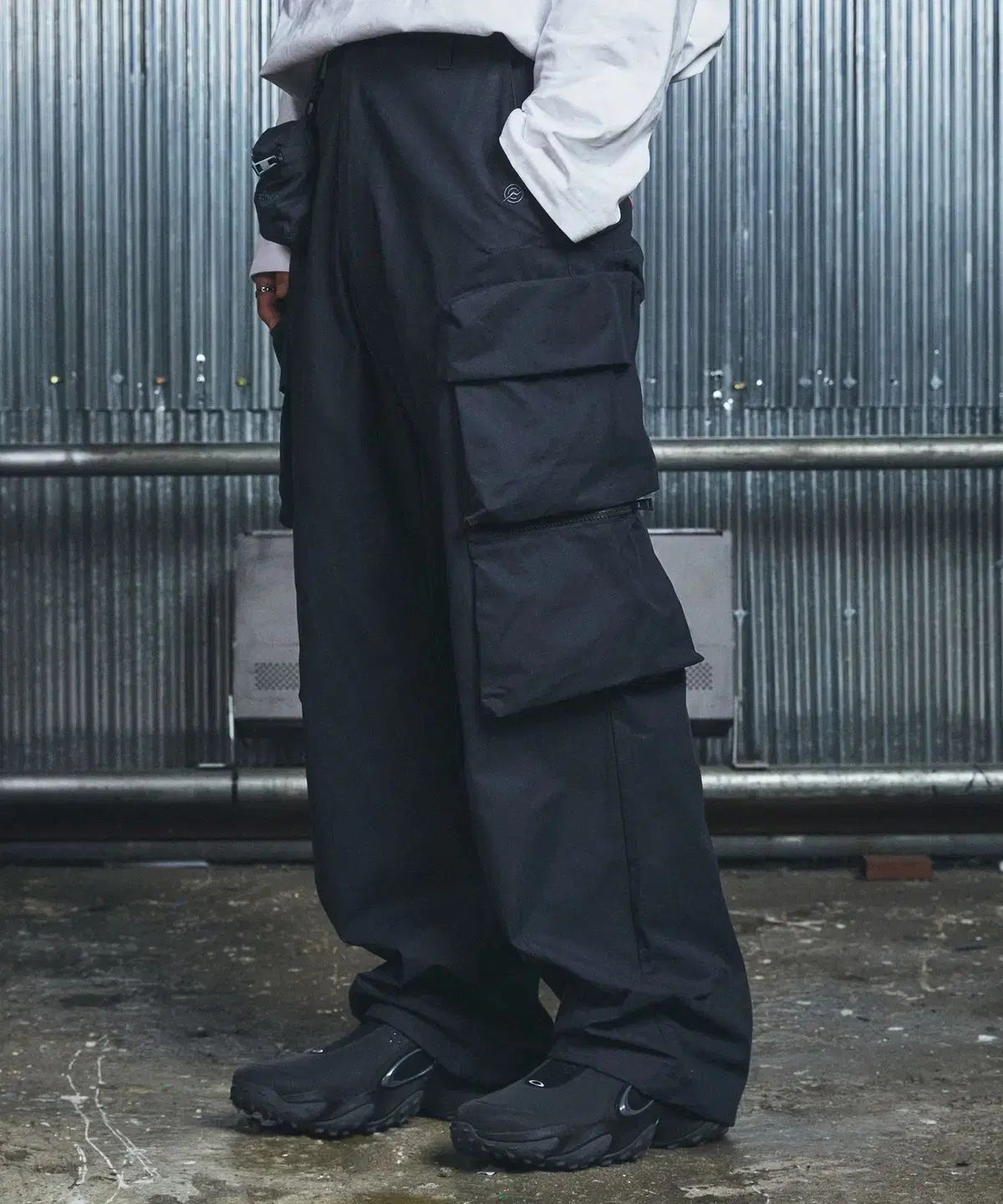 パタール ミニバッグ ダブル ポケット カーゴ パンツ