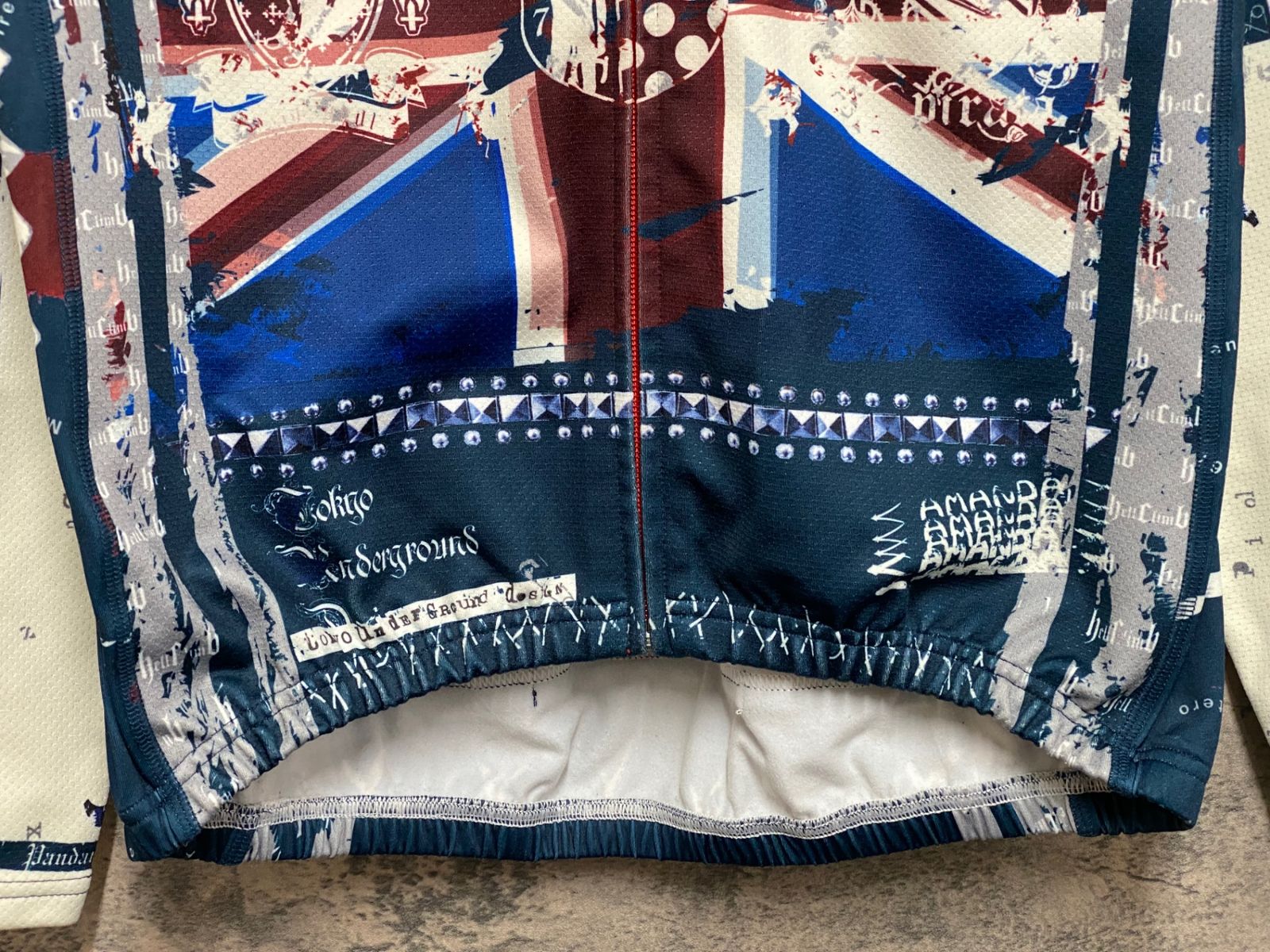 定価30,580 新品☆サイクルジャージ 半袖 M オリーブ系色 パンダーニ