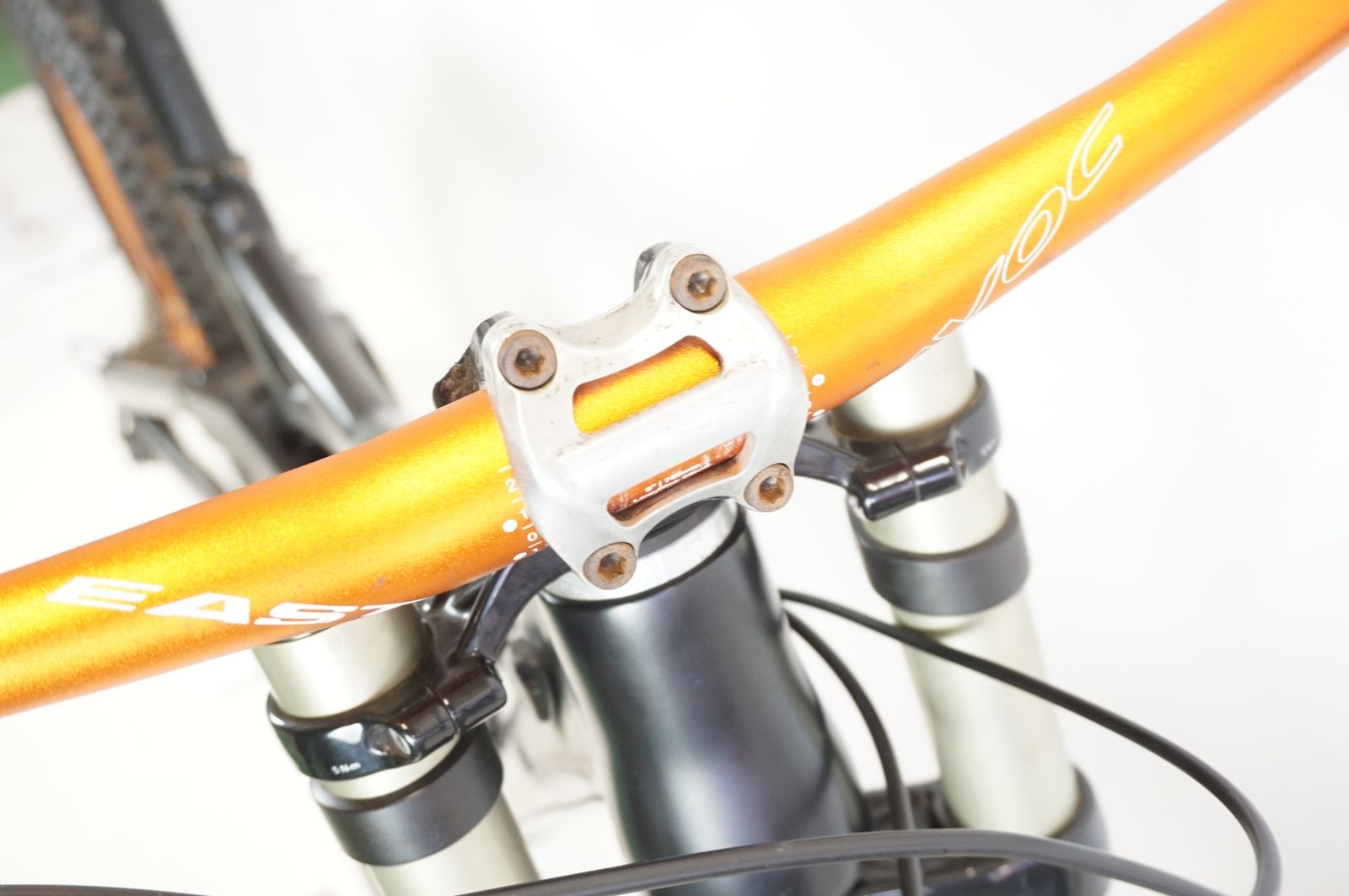 KONA 「コナ」 SUPREME OPERATOR 2015年モデル 26インチ マウンテン 