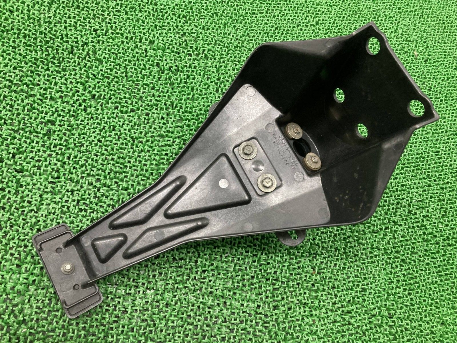 ZX-6R リアフェンダー 35019-0020 カワサキ 純正 バイク 部品 ZX636C