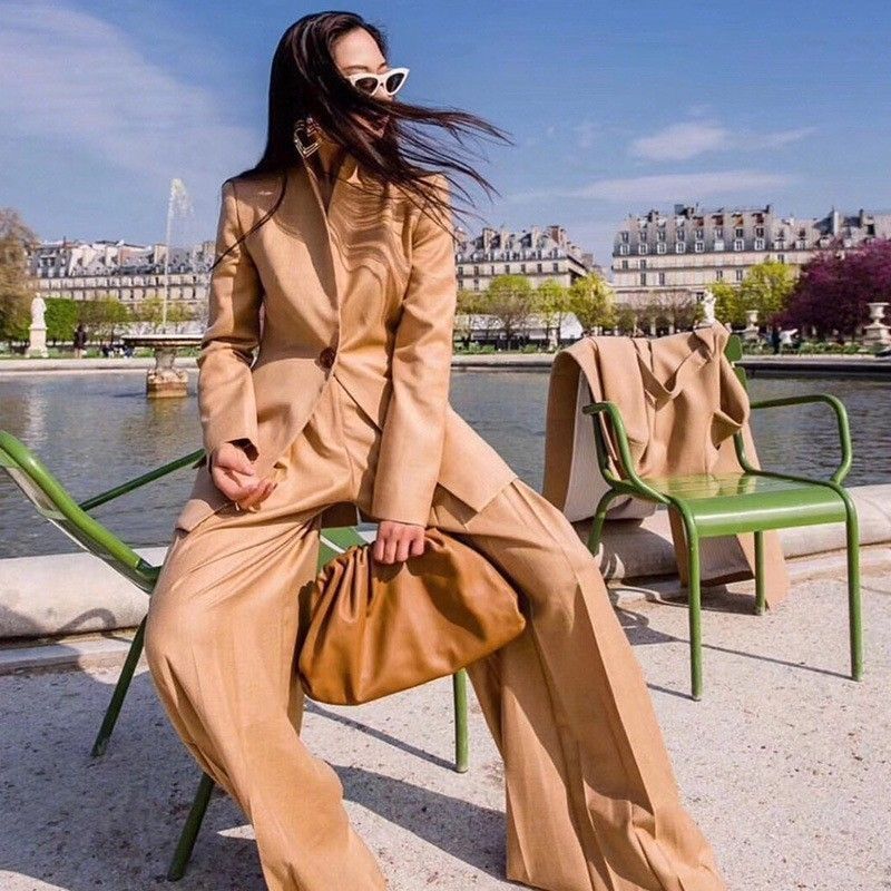 ショルダーバック