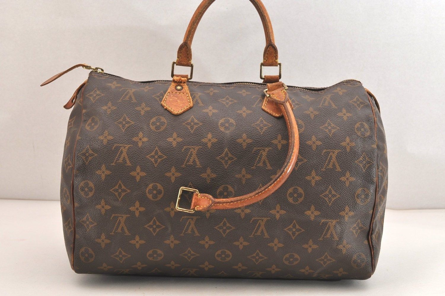 LOUIS VUITTON ルイヴィトン モノグラム スピーディ 35 ハンド