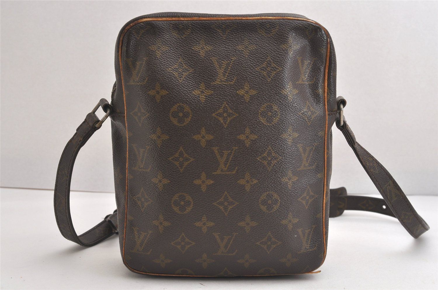 LOUIS VUITTON ルイヴィトン モノグラム プチ マルソー ショルダー 