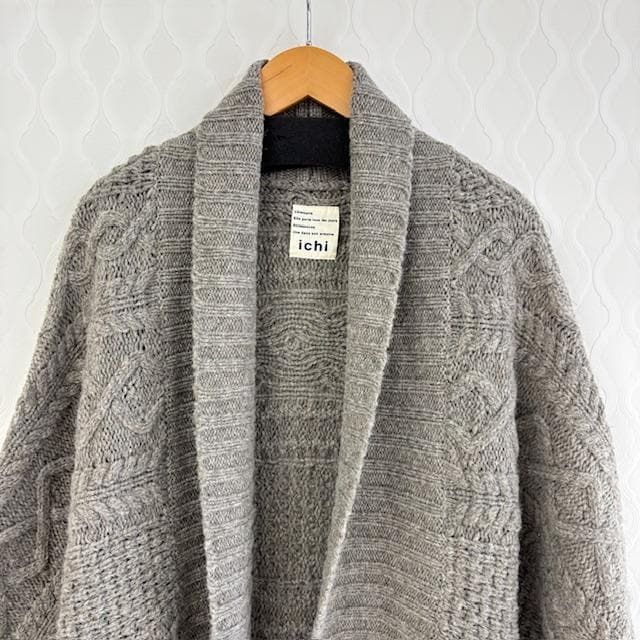 イチ ichi ニットカーディガン グレー - メルカリ