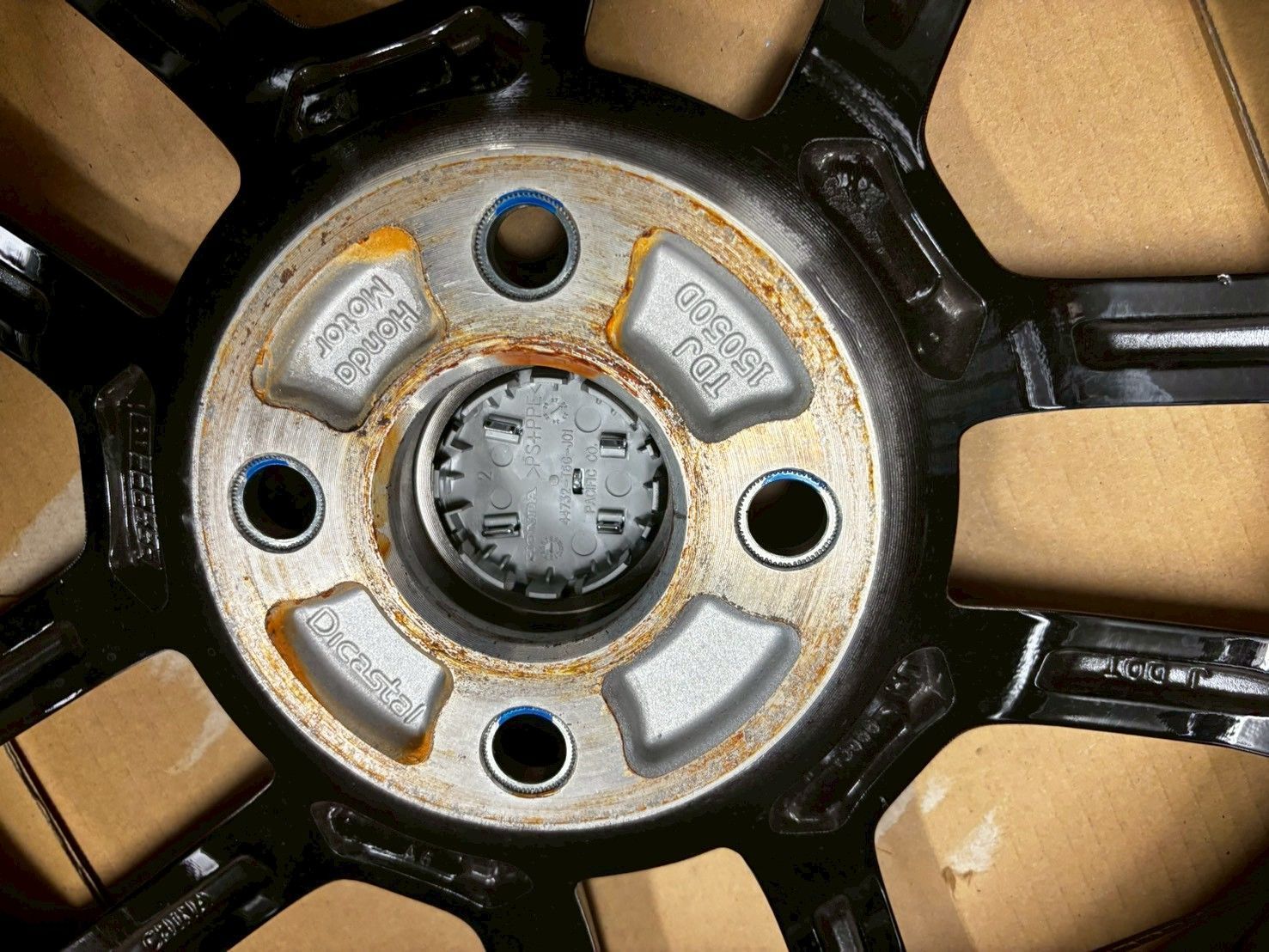 前後異形サイズ 15インチ2本