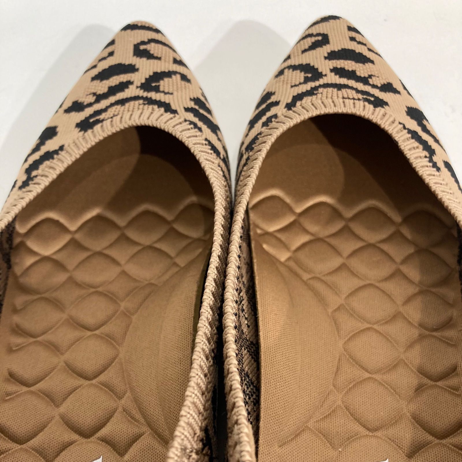 ViVaia ヴィヴァイア ヒョウ柄 フラットパンプス ニット 軽量 サイズ