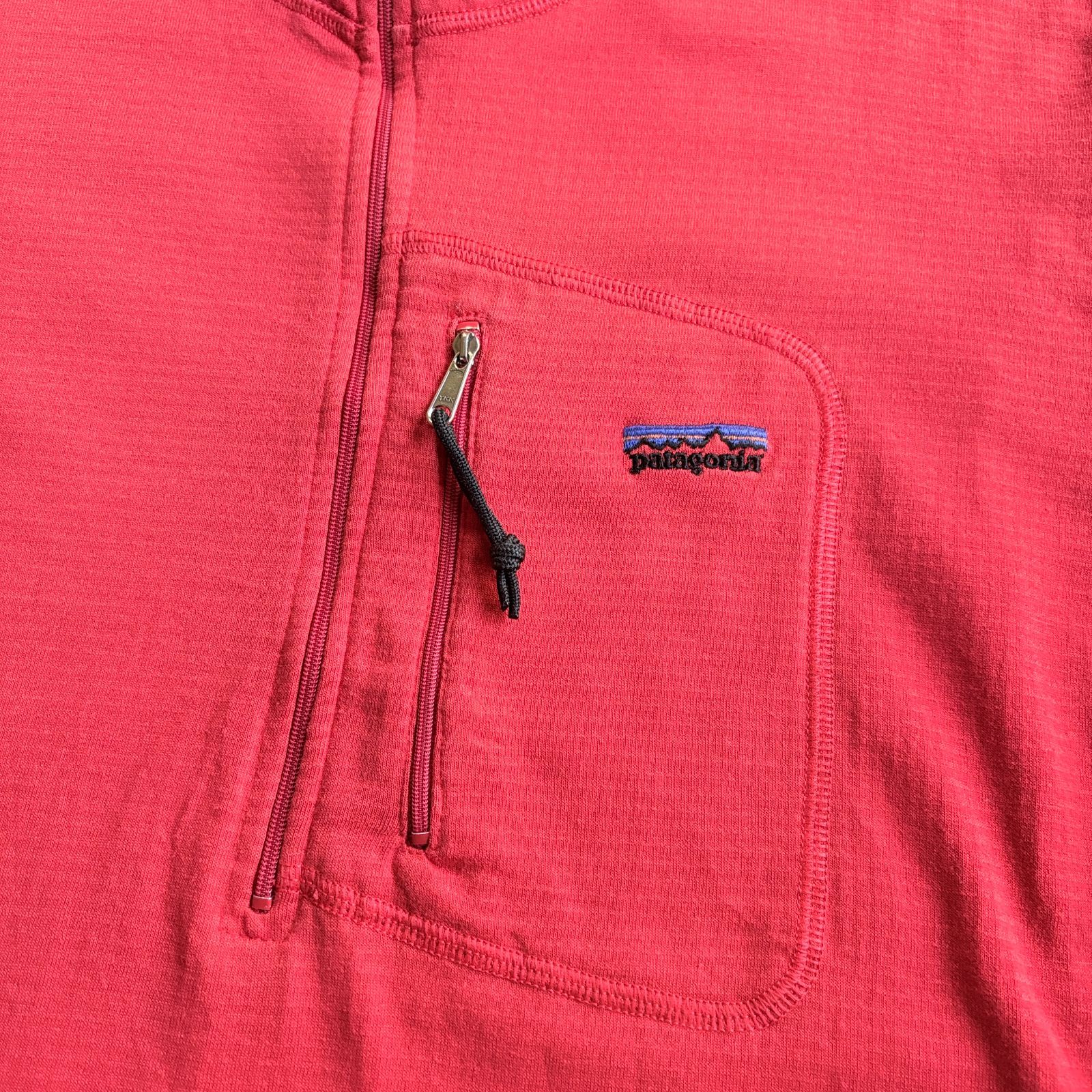patagonia(パタゴニア) USA製 R1 Flash Pullover レギュレーター レディース import：L 【中古】【ブランド古着バズストア】 00s 2001年 USA製 patagonia R1 Flash Pullover 【 red 】 