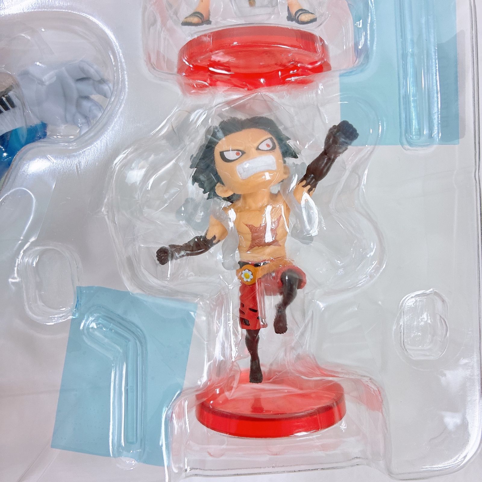 シャンクス＆ルフィ＆カタクリ＆サンジ＆ウタ＆トットムジカ(6体セット