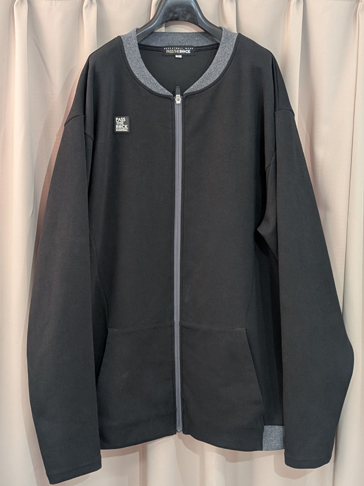 PASS THE ROCK バスケットボール ウォームアップウェア 黒 PASS THE