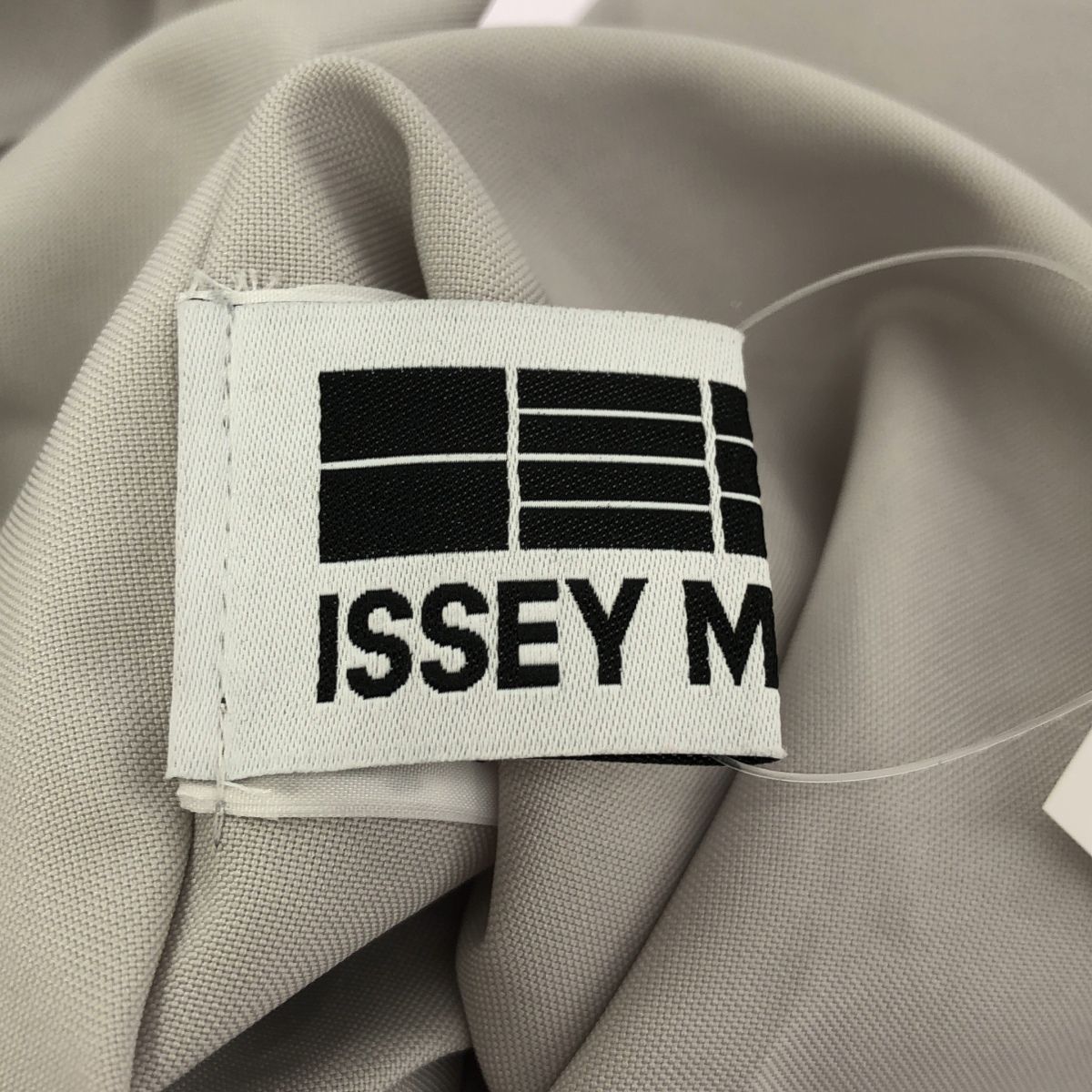 132.5 ISSEY MIYAKE 132.5イッセイミヤケ サークルデザイントップス