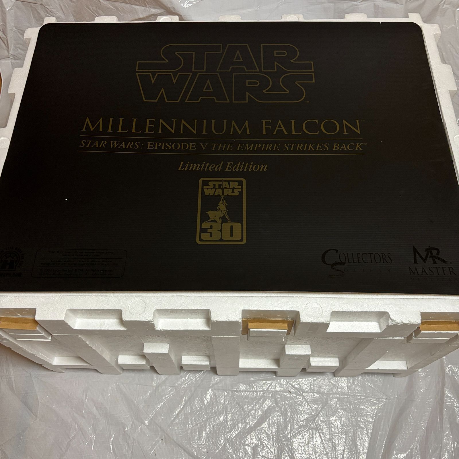 マスターレプリカ ミレニアムファルコン - メルカリ