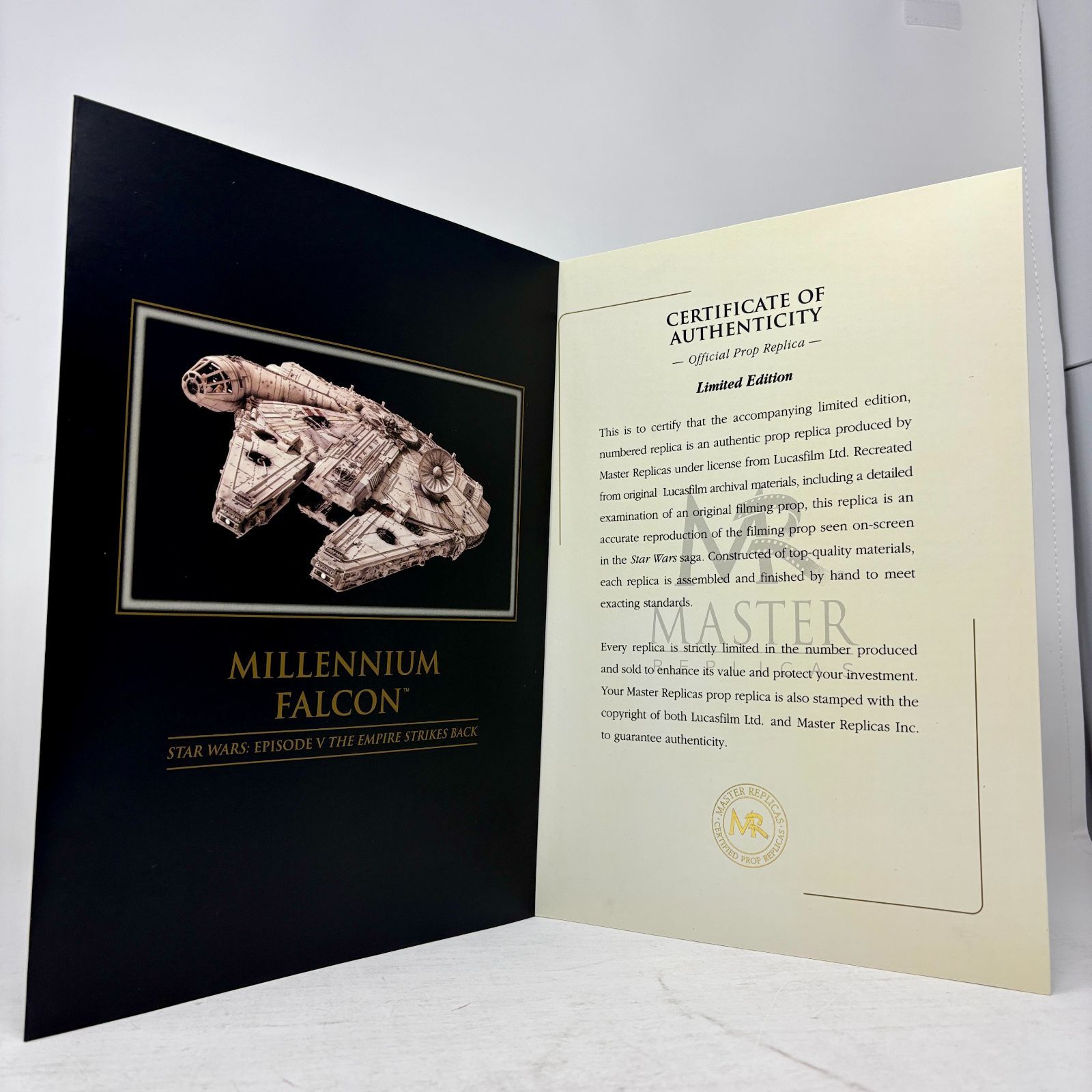 マスターレプリカ製ミレニアムファルコン全世界限定500個限定 マスターレプリカ製ミレニアムファルコン全世界限定500個限定