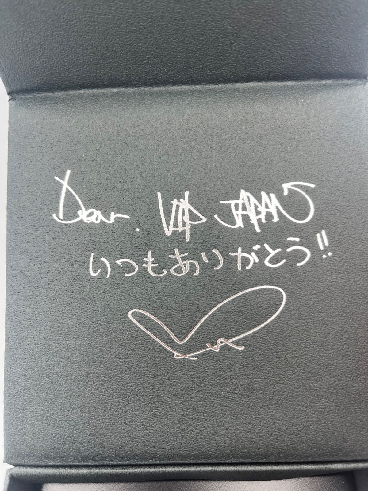 BIGBANG VIPシート特典 スワロフスキーバングル - メルカリ