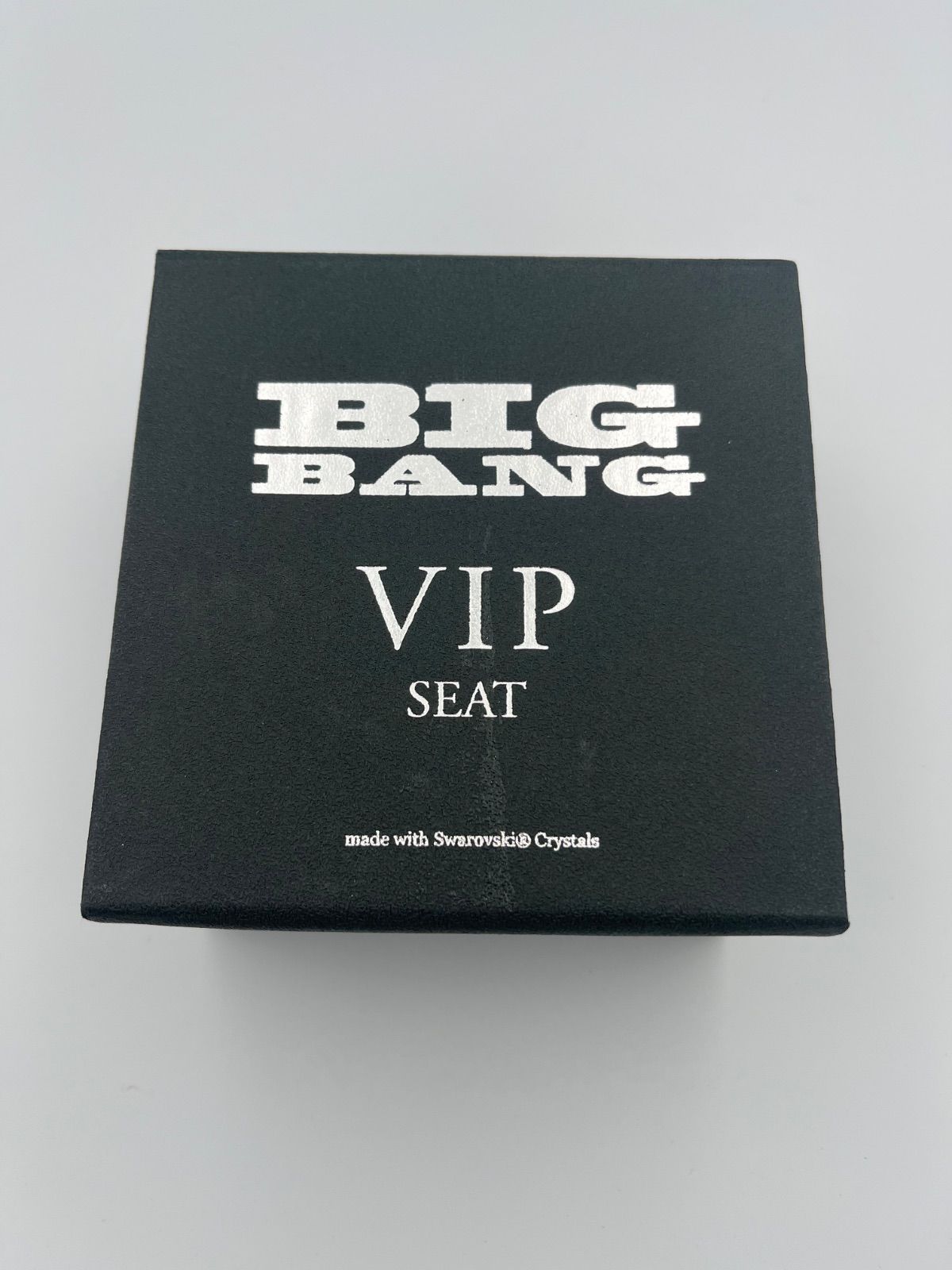BIGBANG VIPシート特典 スワロフスキーバングル - メルカリ