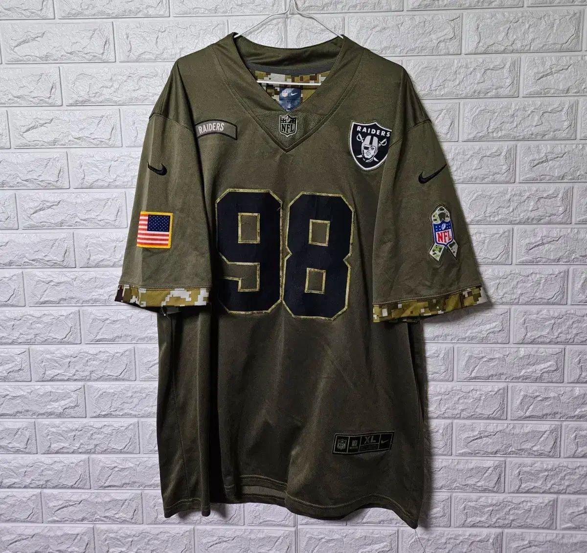 ナイキ NFL レイダース マックス・クロスビー ジャージ 出品 - メルカリ