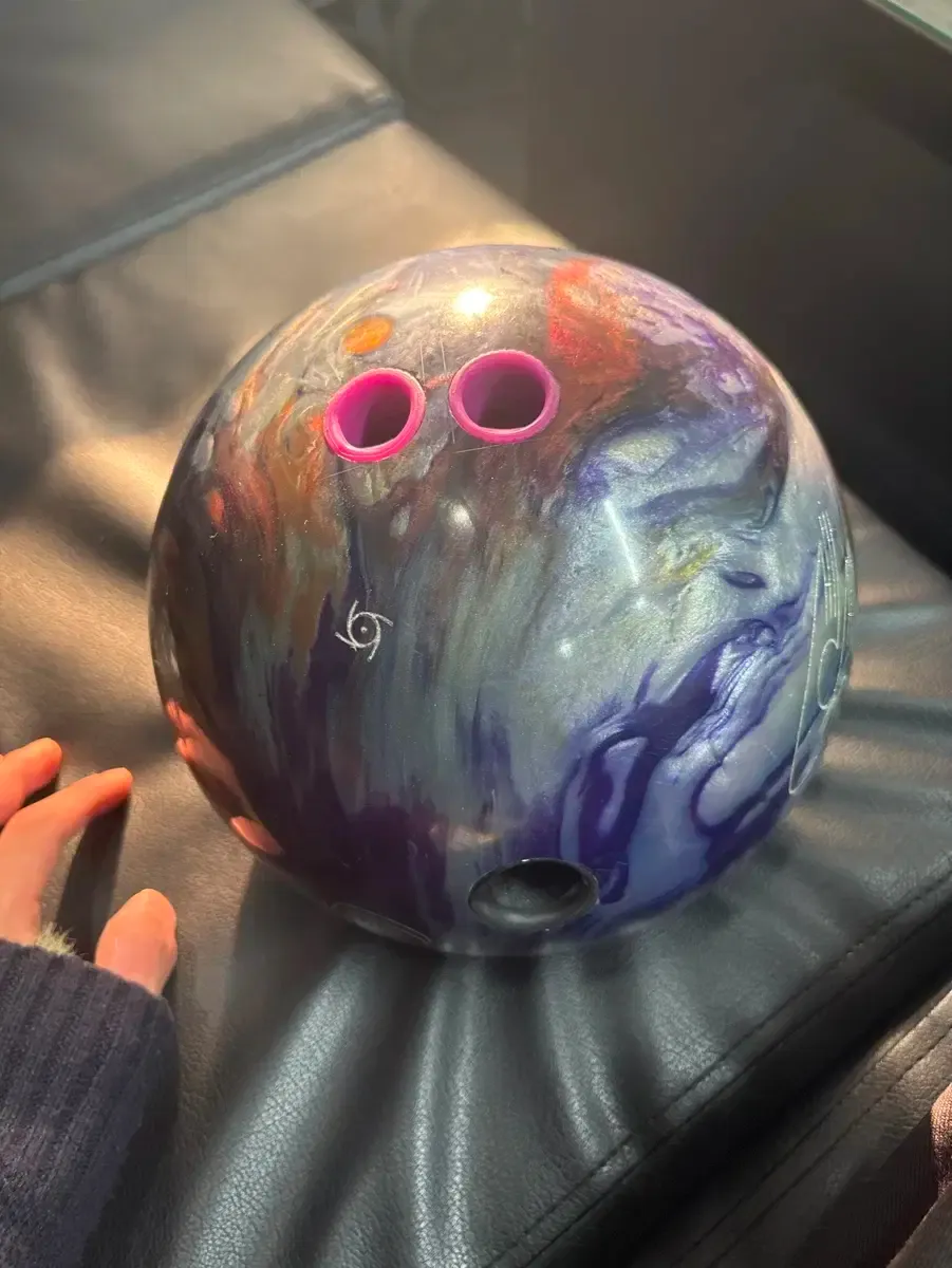 イクイノックス　15ポンド イクイノックス - ハイスポーツ社 ：信頼のボウリング用品販売