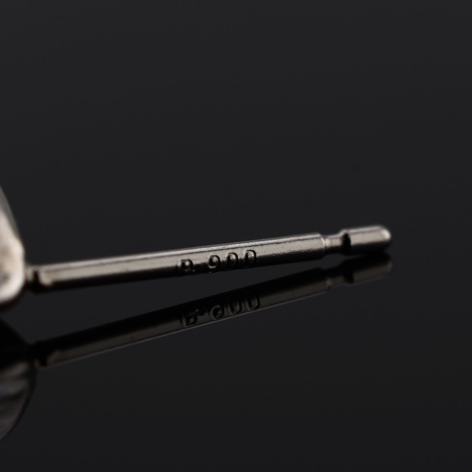 参考定価21,620円！》 Pt.900 プラチナ スモーキークォーツ 0.76ct 