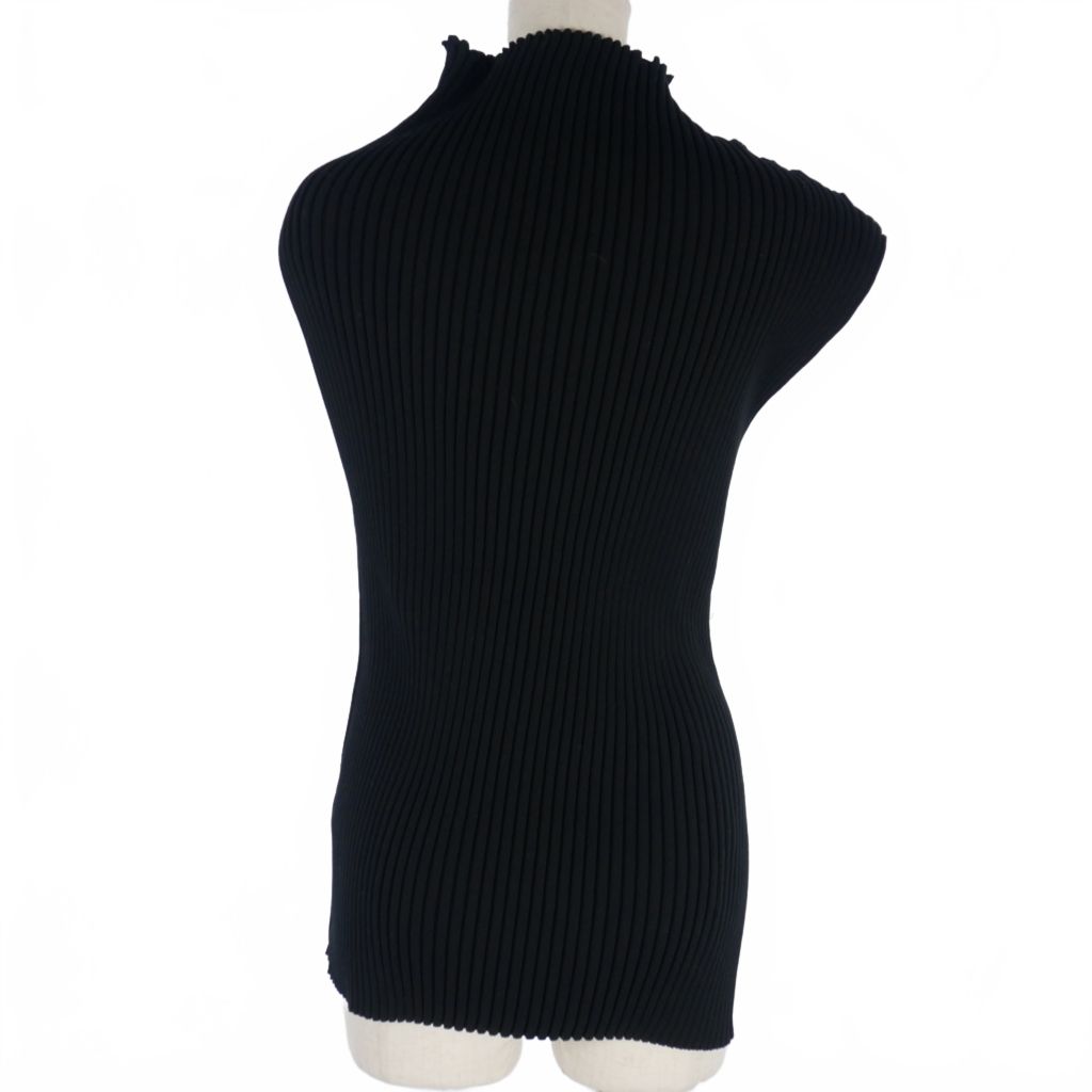 イッセイミヤケ ISSEY MIYAKE 23SS プリーツ ノースリーブ トップス
