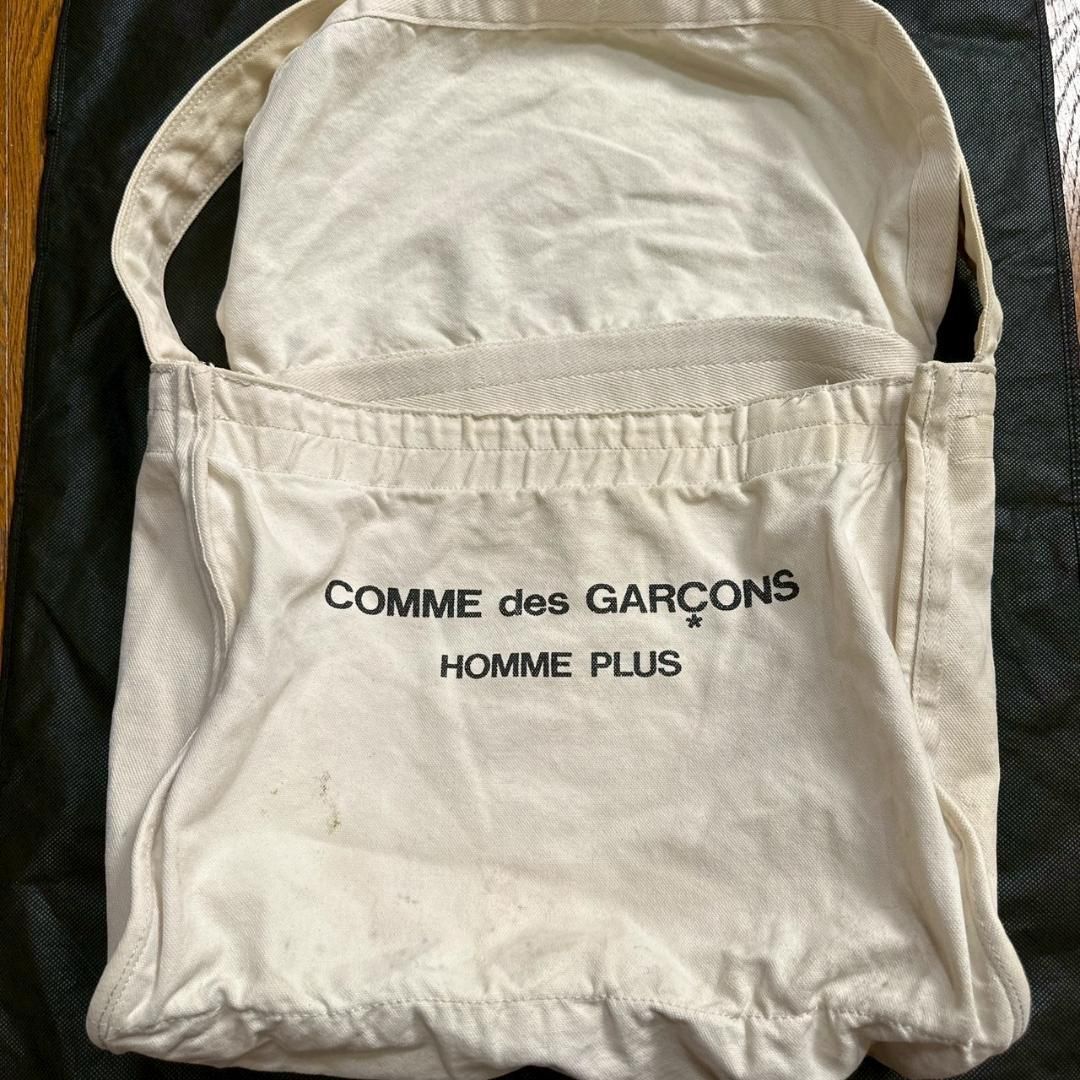 コムデギャルソンオムプリュス COMME des GARCONS HOMME PLUS ロゴ