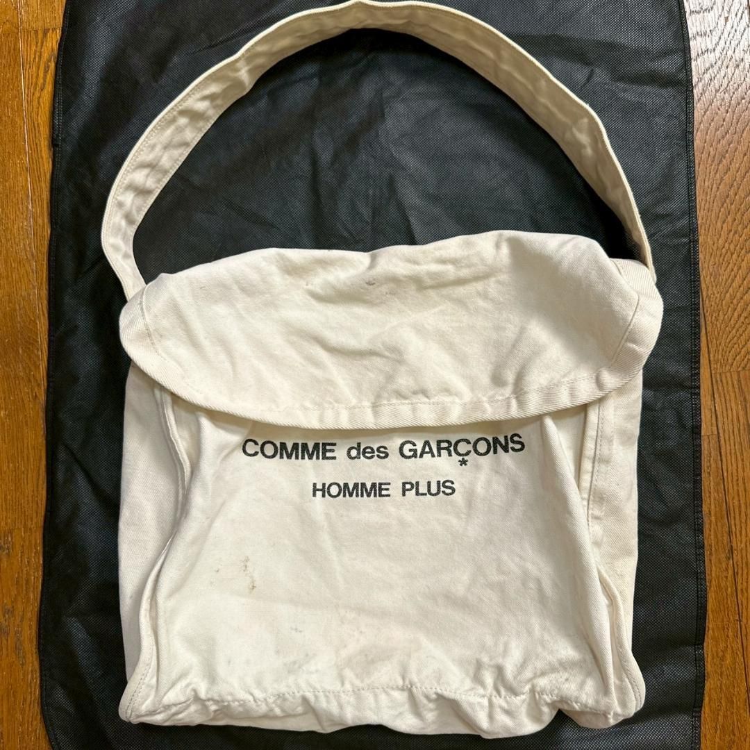 コムデギャルソンオムプリュス COMME des GARCONS HOMME PLUS ロゴ