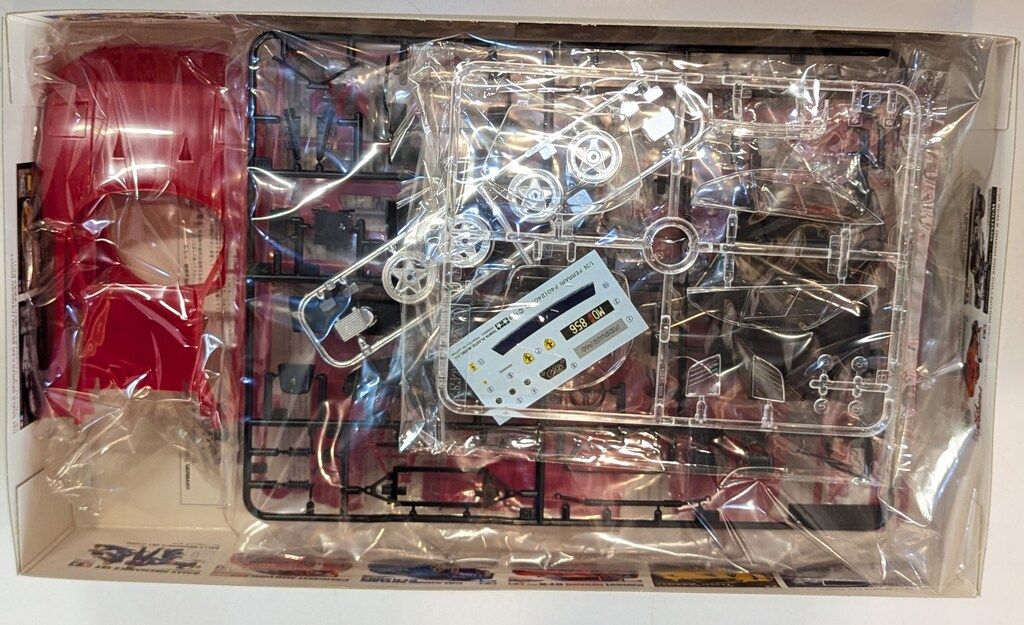 タミヤ 1/24スポーツカーシリーズ フルディスプレイモデル フェラーリF40 295