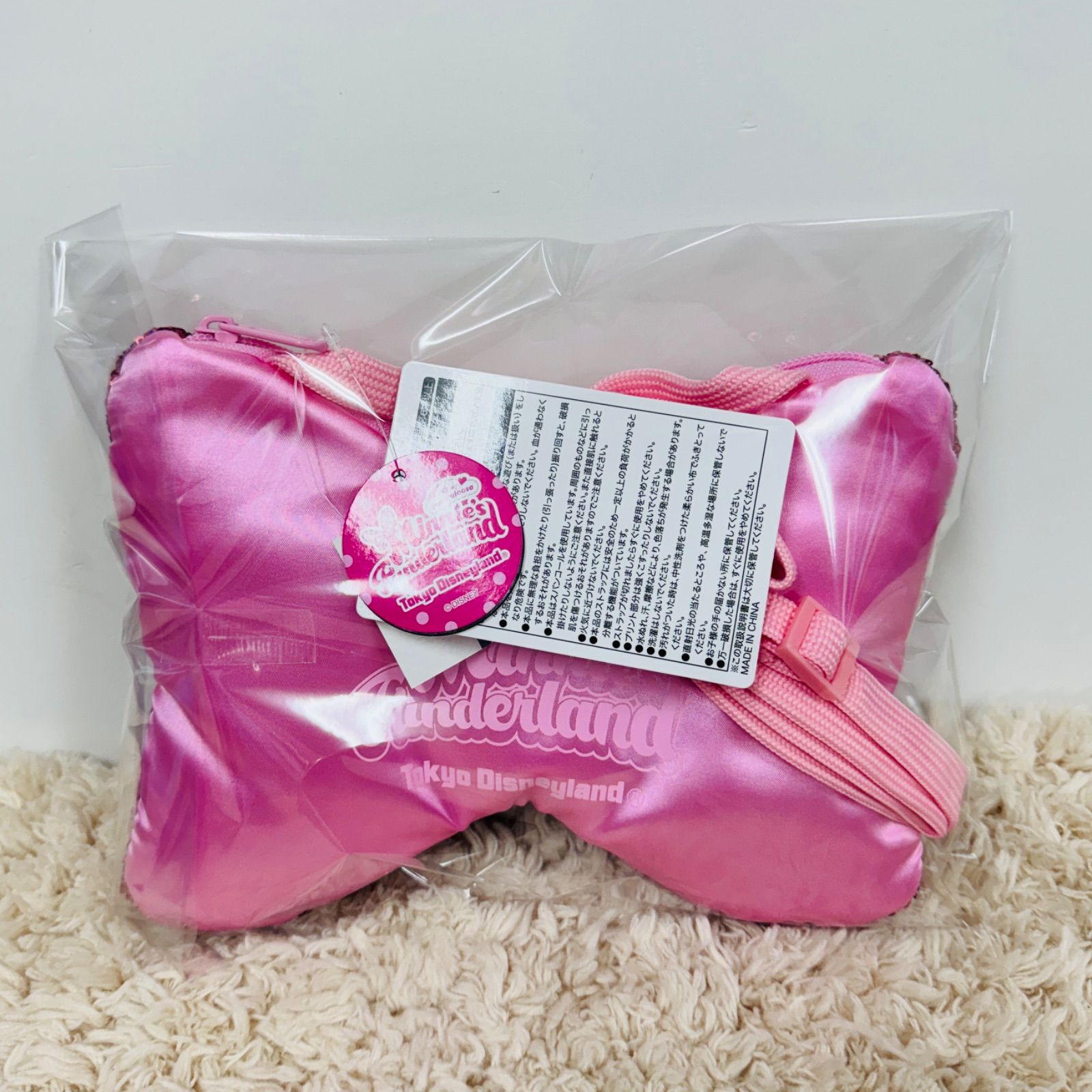 新品 ディズニー ミニー リボン スパンコール ショルダー ポシェット