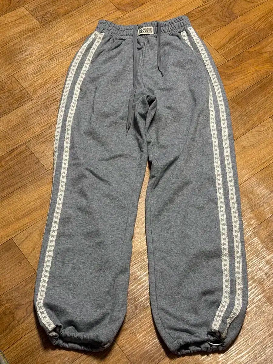 ロックケーキ レイ レース LINE ツーウェイ ジョガー