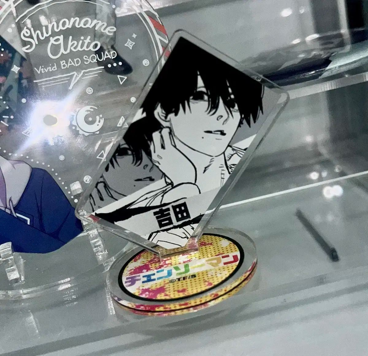 チェンソーマン×TOWER RECORDS ラメアクリルバッジコレクション 吉田