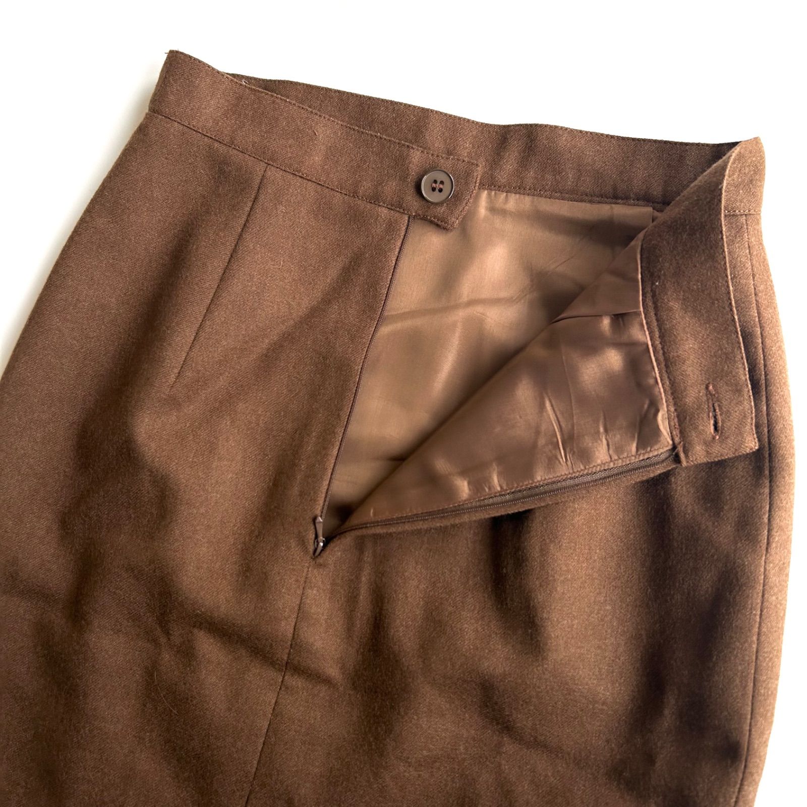 ◎価格交渉OK◎【美品】FENDI フェンディ タイトスカート ひざ丈